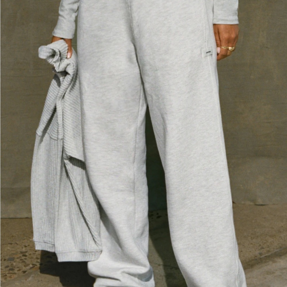 Women's Gray Sweatpants